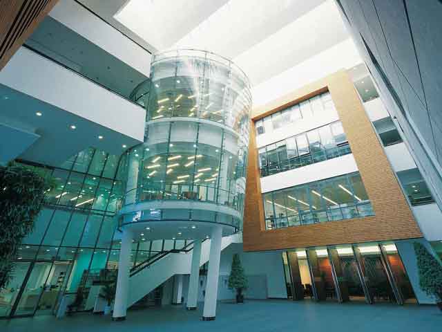 清華美院現(xiàn)場(chǎng)校考時(shí)間公布，衷祝重慶龍行藝術(shù)畫室學(xué)子再展雄風(fēng)！